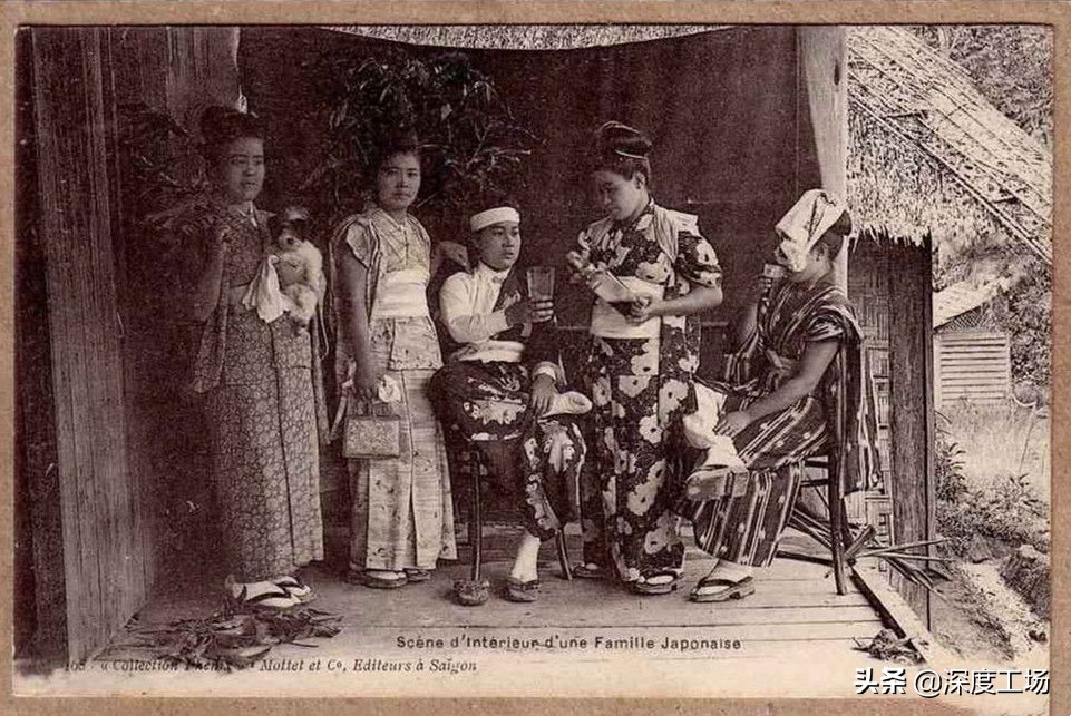 日本为侵略我国有多疯狂？百万日本*女妓**下南洋：*身卖**给日军买*器武**