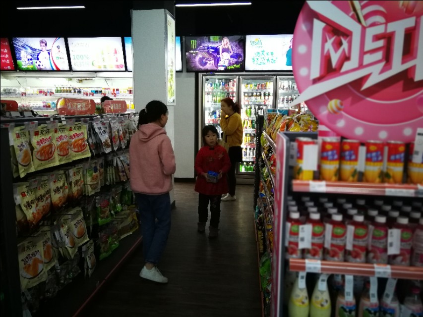 无人超市都卖什么,24小时无人超市购物体验