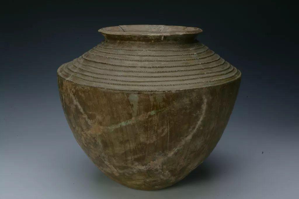 都是土,陶和瓷之间的差别