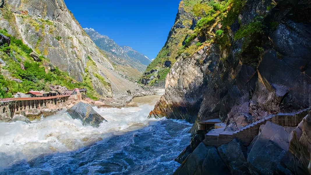 最深的峡谷虎跳峡,中国最深的峡谷云南虎跳峡