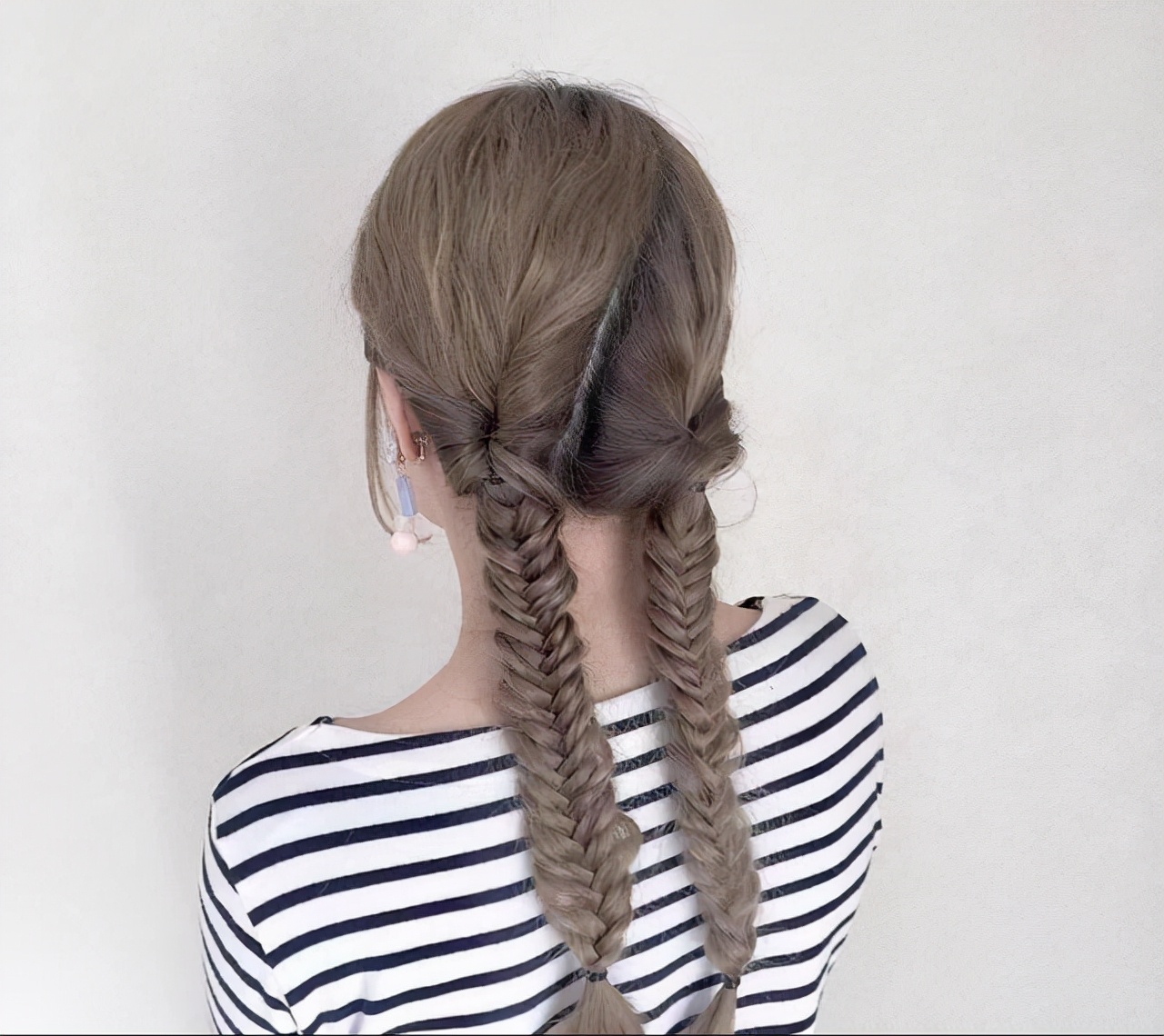 中长发怎么扎好看又简单的丸子头,中长发怎么扎好看