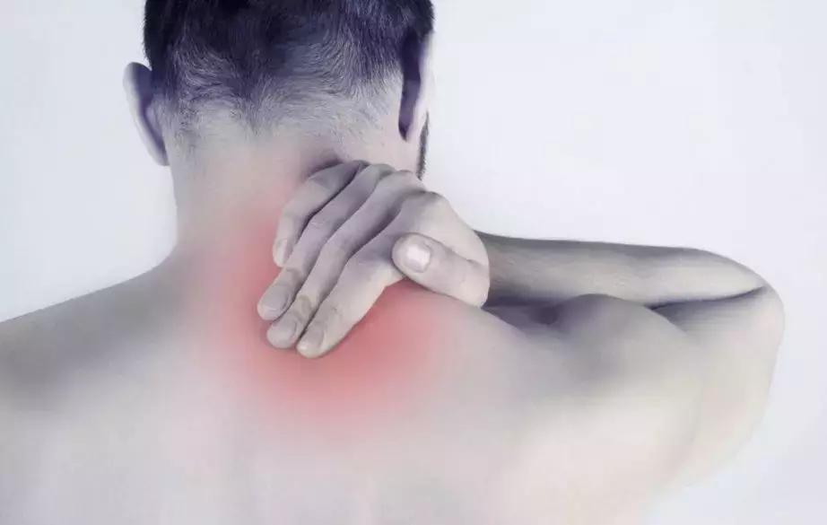 颈椎病犯了脖子后背酸疼,脖子颈椎酸痛怎么按摩