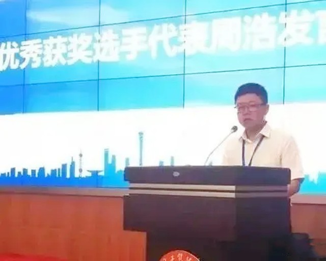 放弃北大的周浩现在干什么,北大退学转技师学院的周浩现状