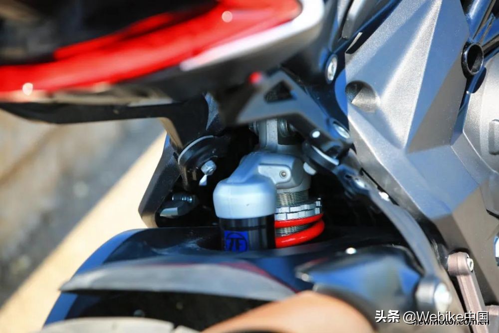 濂ュ彜鏂superveloce800,濂ュ彜鏂brutale800rr