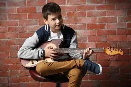 学吉他最基本的音乐知识,学吉他基础知识