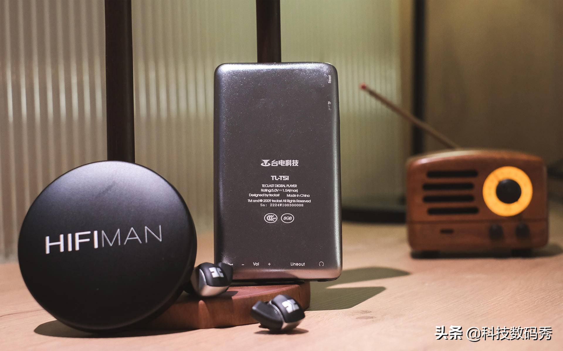 为了匹配这款HIFIMANRE2000,我搬出了十年前的台电“石榴姐”