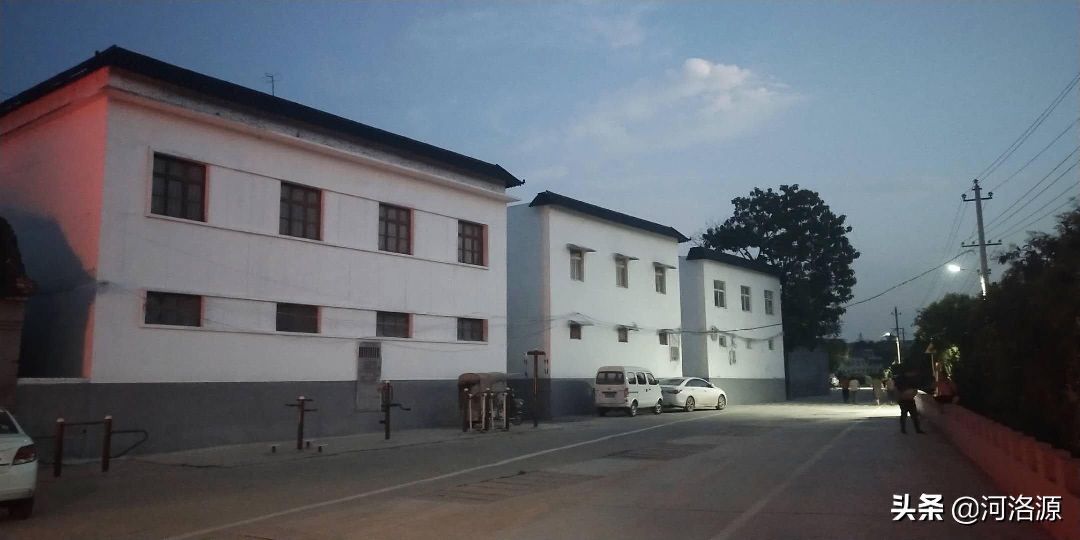 感恩追思父亲的图片,感怀父恩祭奠老父亲