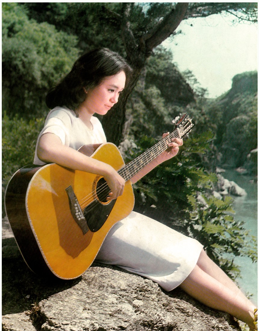 香江群音所有歌手名单,霞光万道原唱陈秋霞