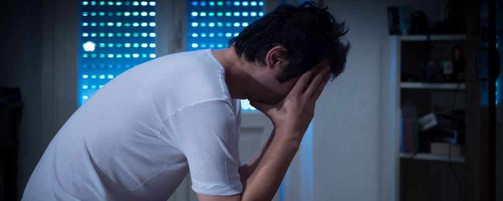 中年男人失眠什么原因,中年男人经常失眠怎么办
