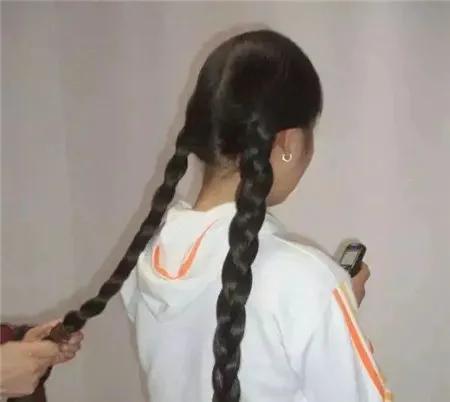 老人睡扁头是怎么回事,为什么老人非要给孩子睡扁头