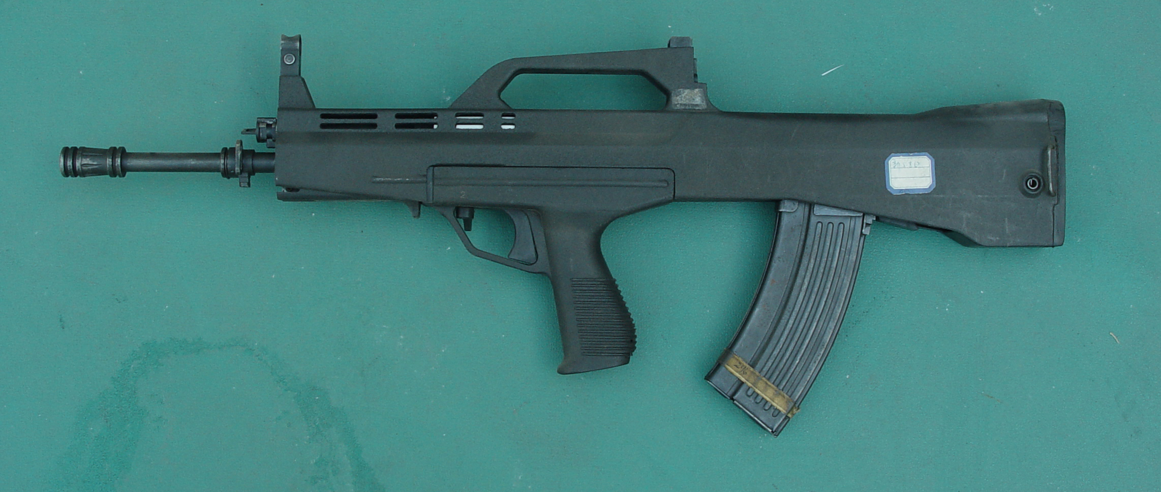 中国新款95式步枪,1995年时的95式突击步枪