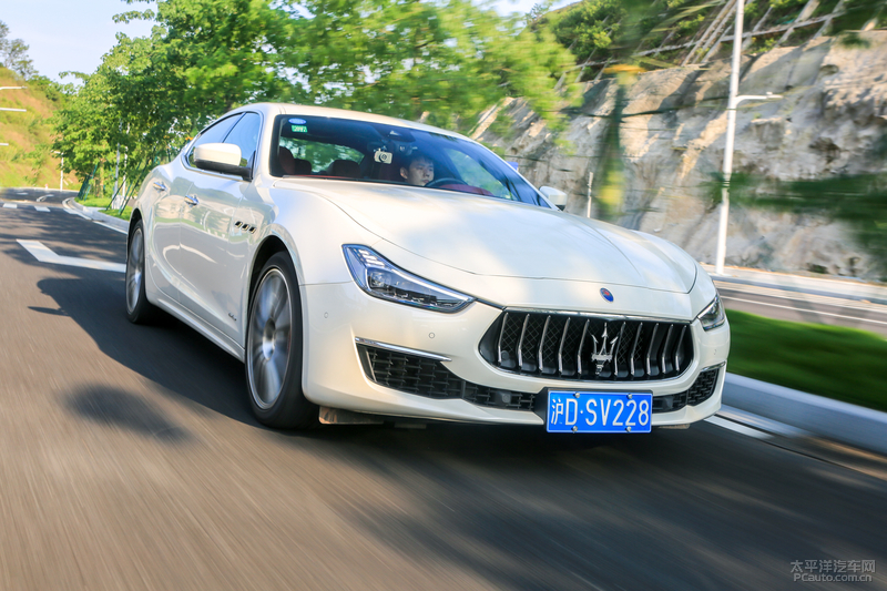 玛莎拉蒂ghibli和s350,玛莎拉蒂ghibli测试评价