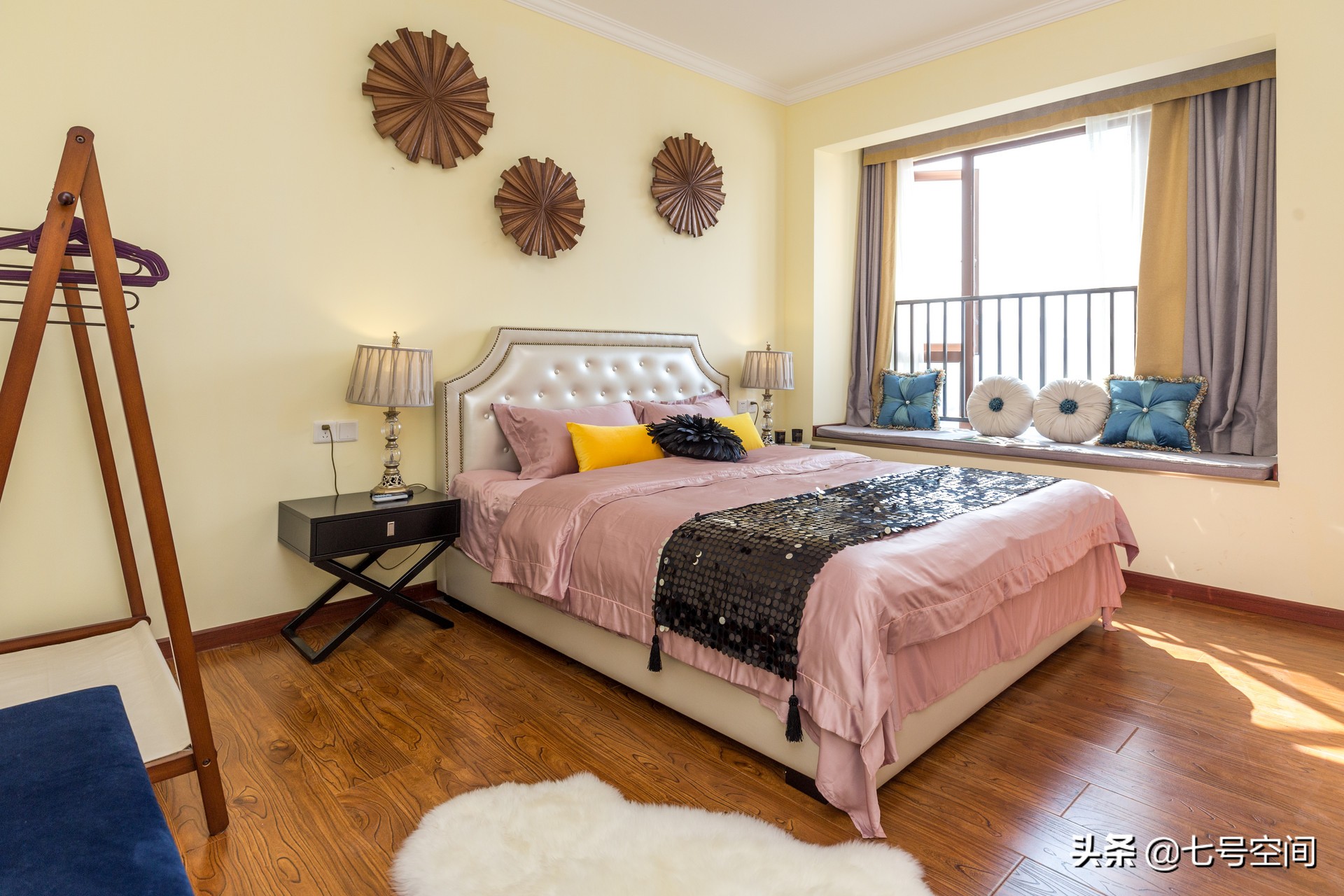 装修地板清洁小妙招,实木地板划痕修复