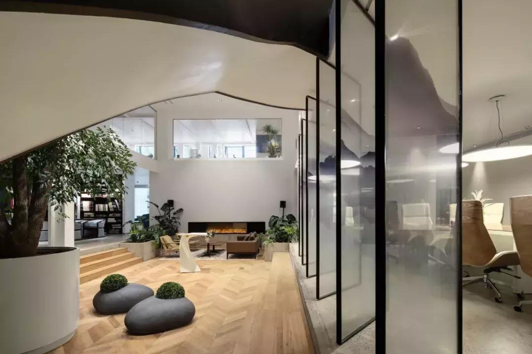 观享际SKH「情似艳阳天」—骋望骊都