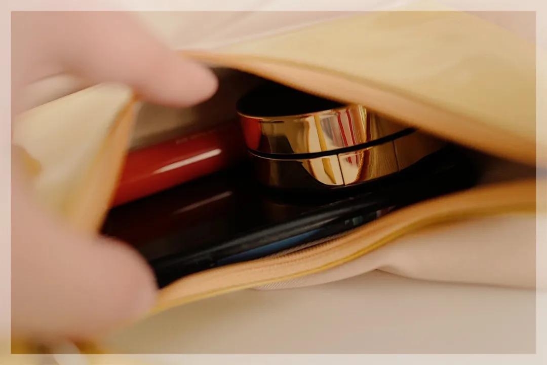 100元左右最好看的小众包,百元小众包却拥有千元质感