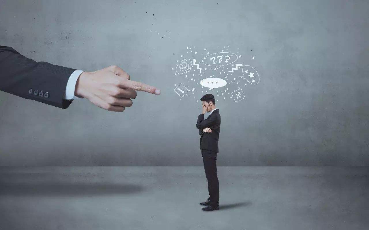 老员工被领导骂了怎么调整心态,离职后被领导骂后正确的做法