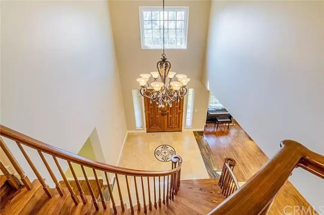 100万在国外能买到什么样的房子,在美国100万能买什么样的房子