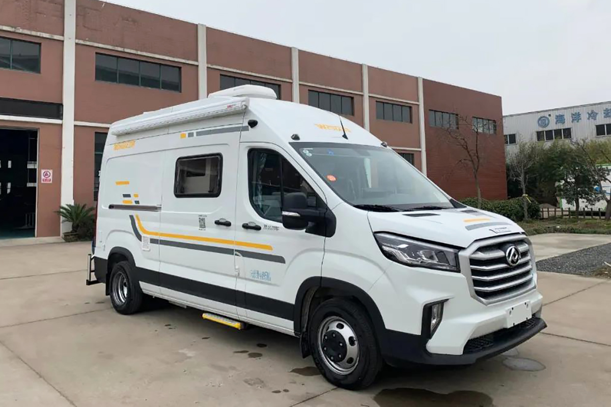 豪华b型拓展房车,卫航大通v90房车升降床