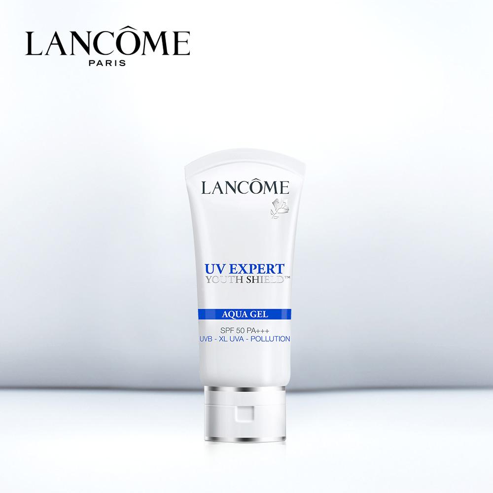 买防晒霜好还是防晒喷雾好,防晒霜喷雾推荐美白提亮