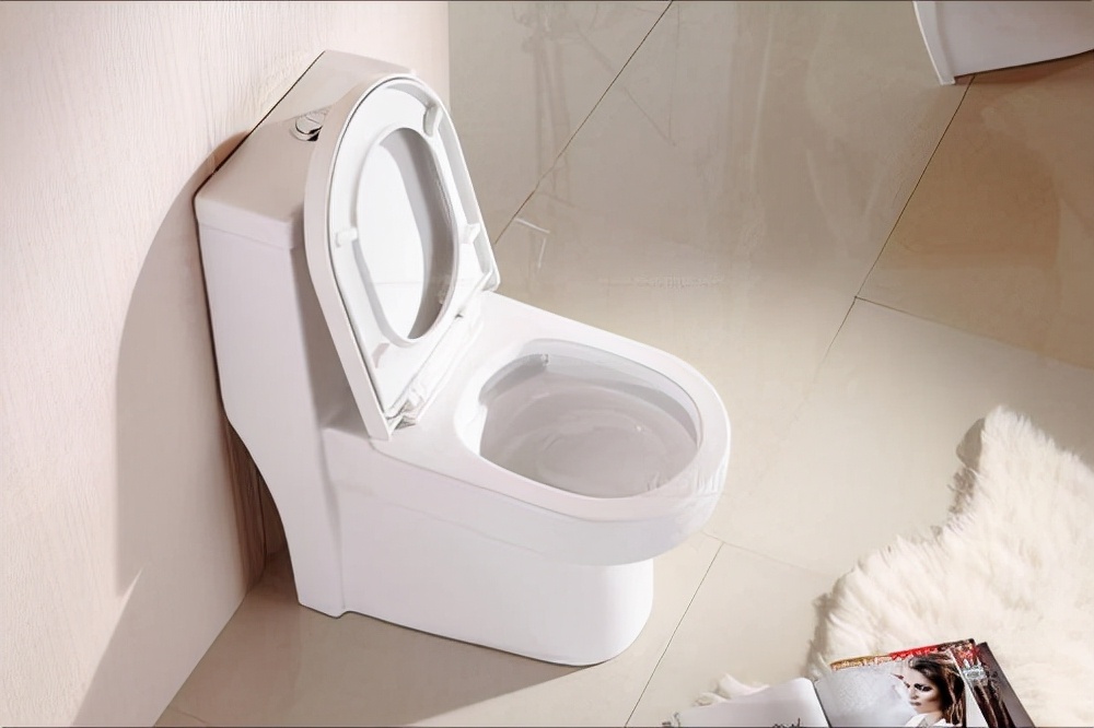 坐便器底部漏水怎么处理,坐便器马桶下面漏水怎么处理