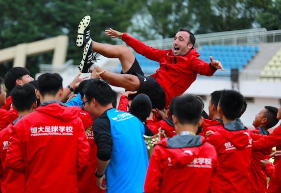 恒大足校u13鲁能,恒大足校u13成唯一全满贯得主