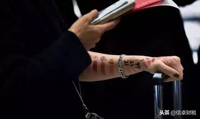 电商法实施商家忙应对,电商法实施动了哪些奶酪