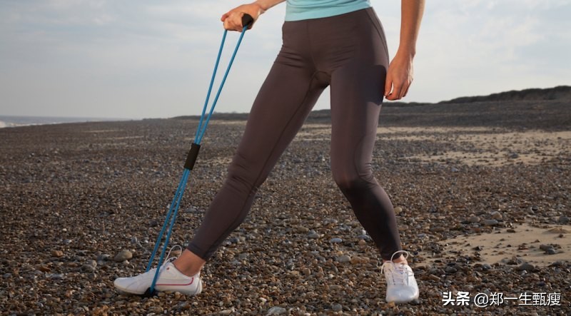 11岁女孩减肥动作七天就能减肥,如何在家轻松进行减肥