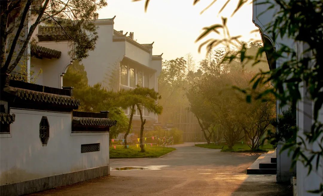 济南必去网红打卡地,济南网红打卡地经三纬三