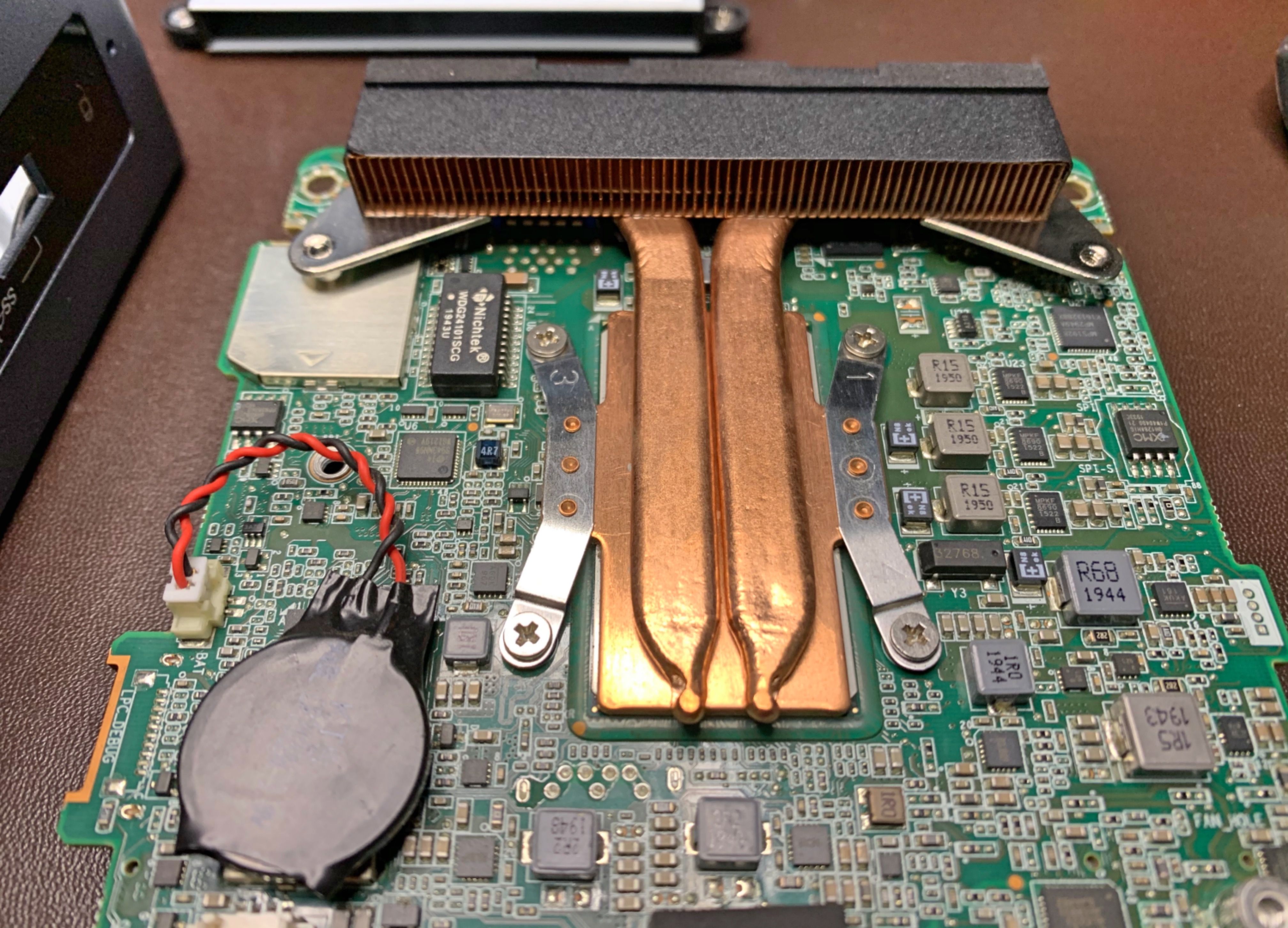 nuc8无损硬改网卡,nuc8双显示器