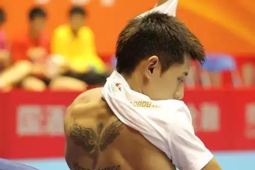 张继科16岁时被曝出涉赌,张继科16岁就被曝出涉赌