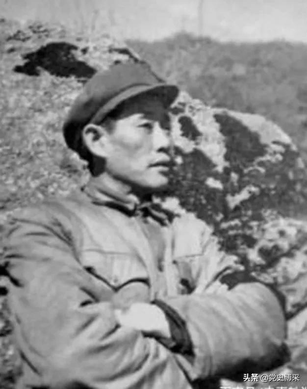 开国中将，重掌60军一雪180师失利前耻，50岁英年早逝