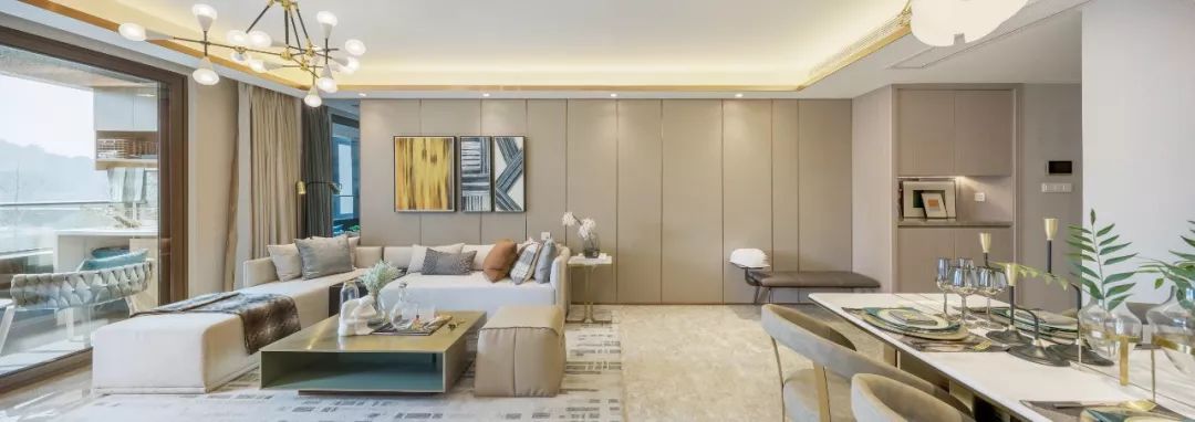 闭眼摇！最低中签率4.9%+地铁+滨江加持的湖景盘，最后一次上车