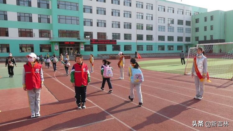 重走长征路思源实验学校,吉林市龙潭实验学校研学游活动