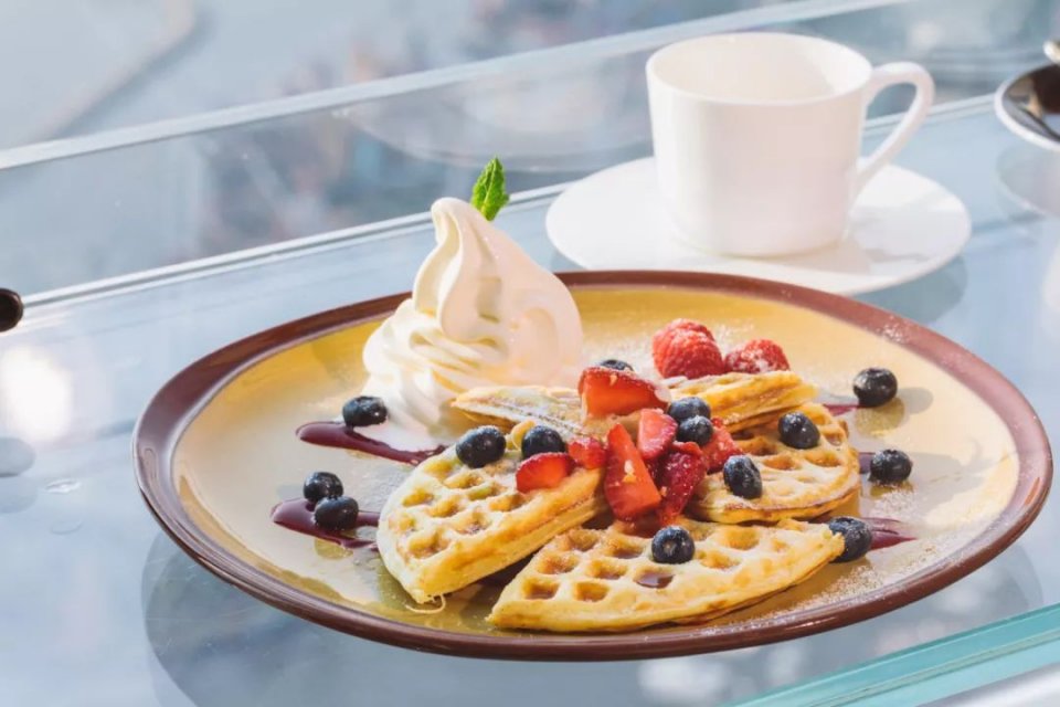 漫步香港街头感受港岛风景,逛整个香港要多长时间