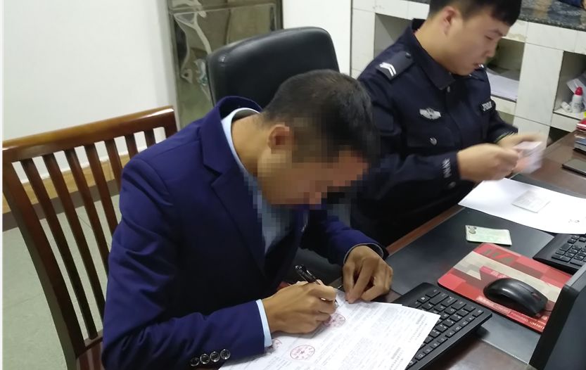 齐天大圣街头,齐天大圣骑车未戴头盔被拦