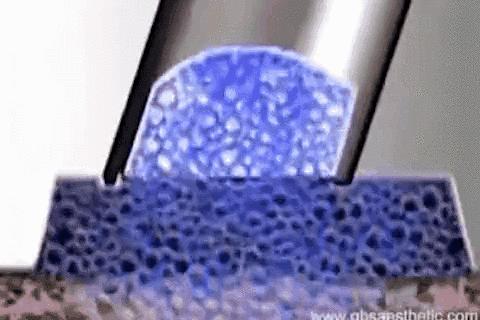 脸部黑头粉刺有必要去美容院挤吗,粉刺黑头应不应该挤掉