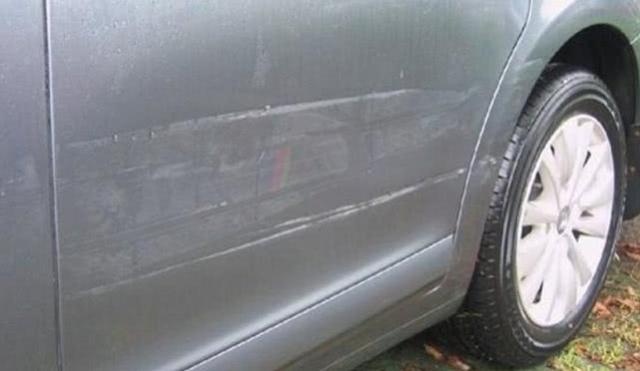 车子被刮别人逃逸了怎么办?老司机教你,这样做他就会乖乖回来