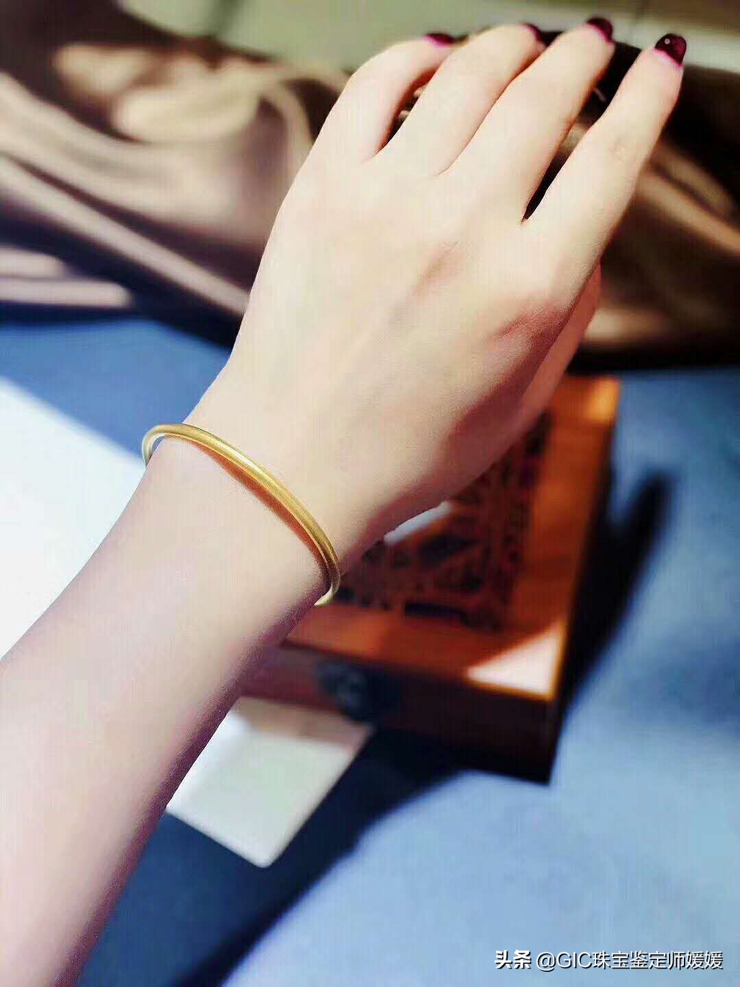 沙金和黄金肉眼看得出来吗,18k黄金与24k黄金肉眼能分辨吗