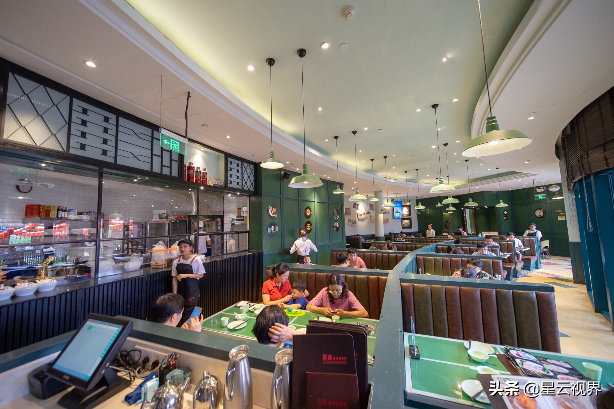 环球美食城海棠湾,三亚海棠湾的美食城