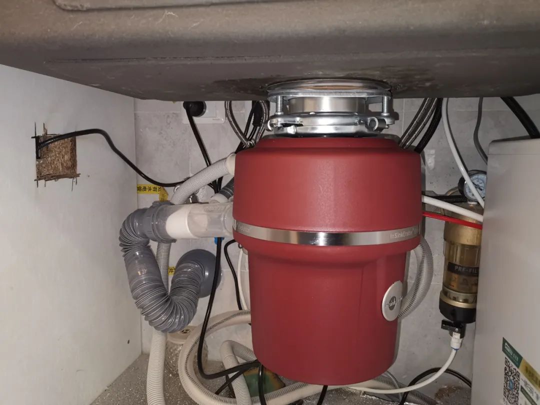 垃圾处理器交流和直流电机哪个好,垃圾处理器直流电和交流电的区别