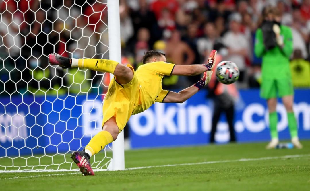 「五楼侃球」蓝色狂想，恍如初识