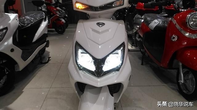 1200w碟刹电机,耐用性和口碑最好的赛道版电摩