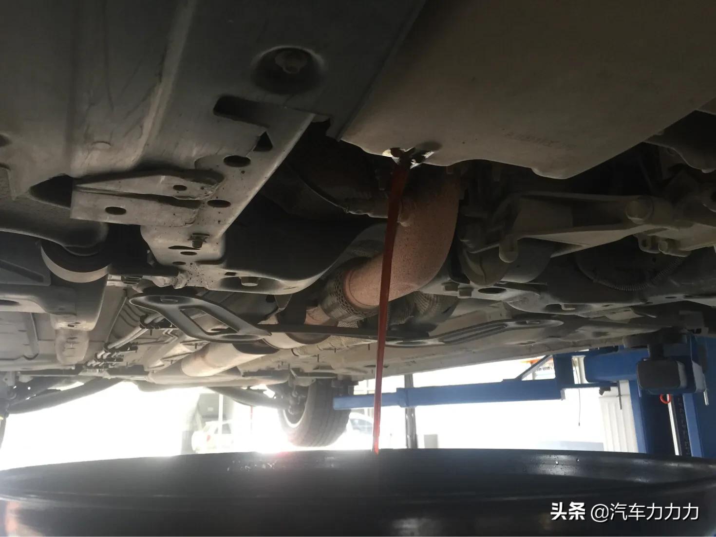 变速箱没有故障码显示但是有顿挫,自动挡汽车顿挫一招解决