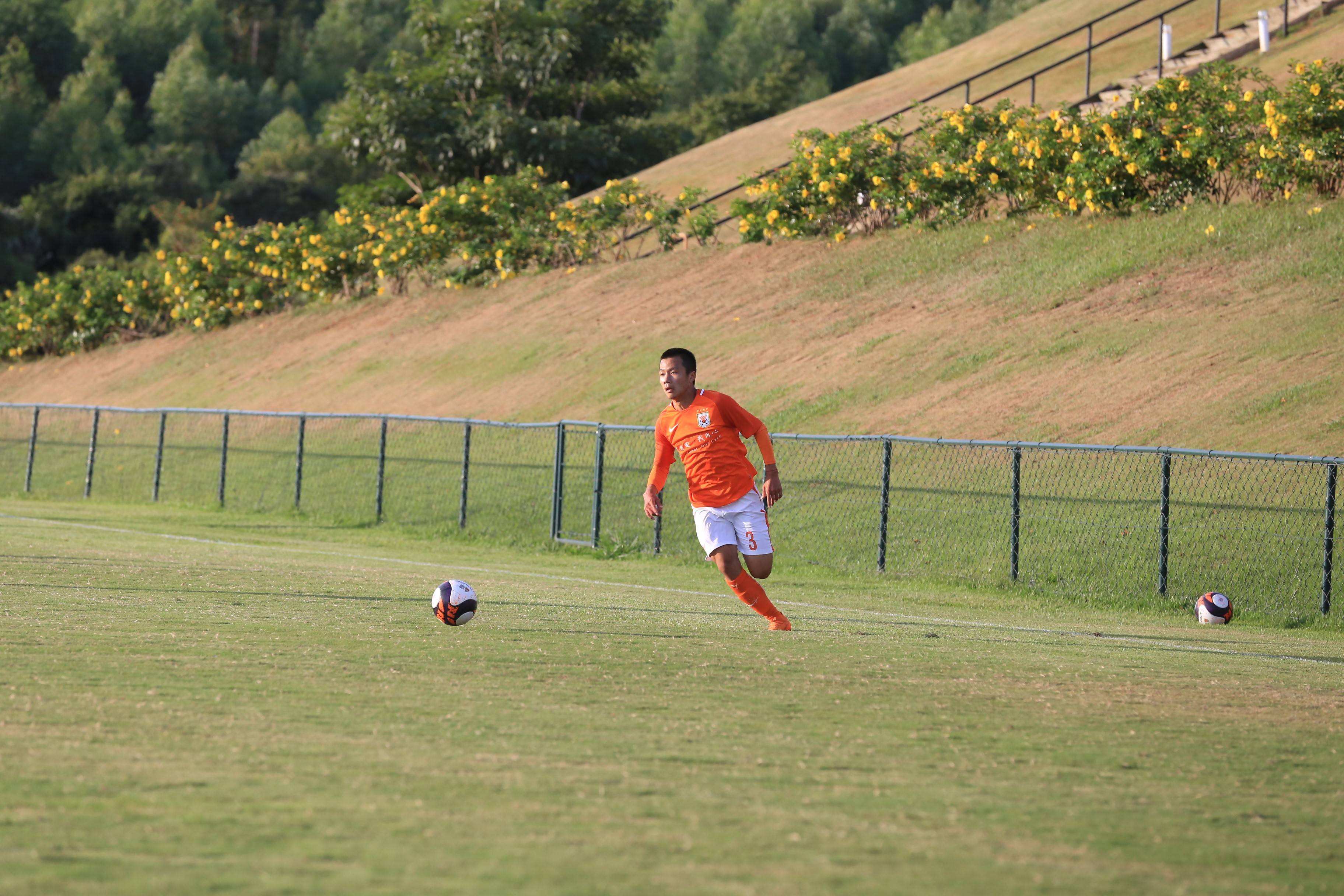 济南文旅带山东鲁能重现辉煌,口号震天响