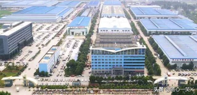 艾草产业助脱贫,府河镇孔家畈村艾草加工