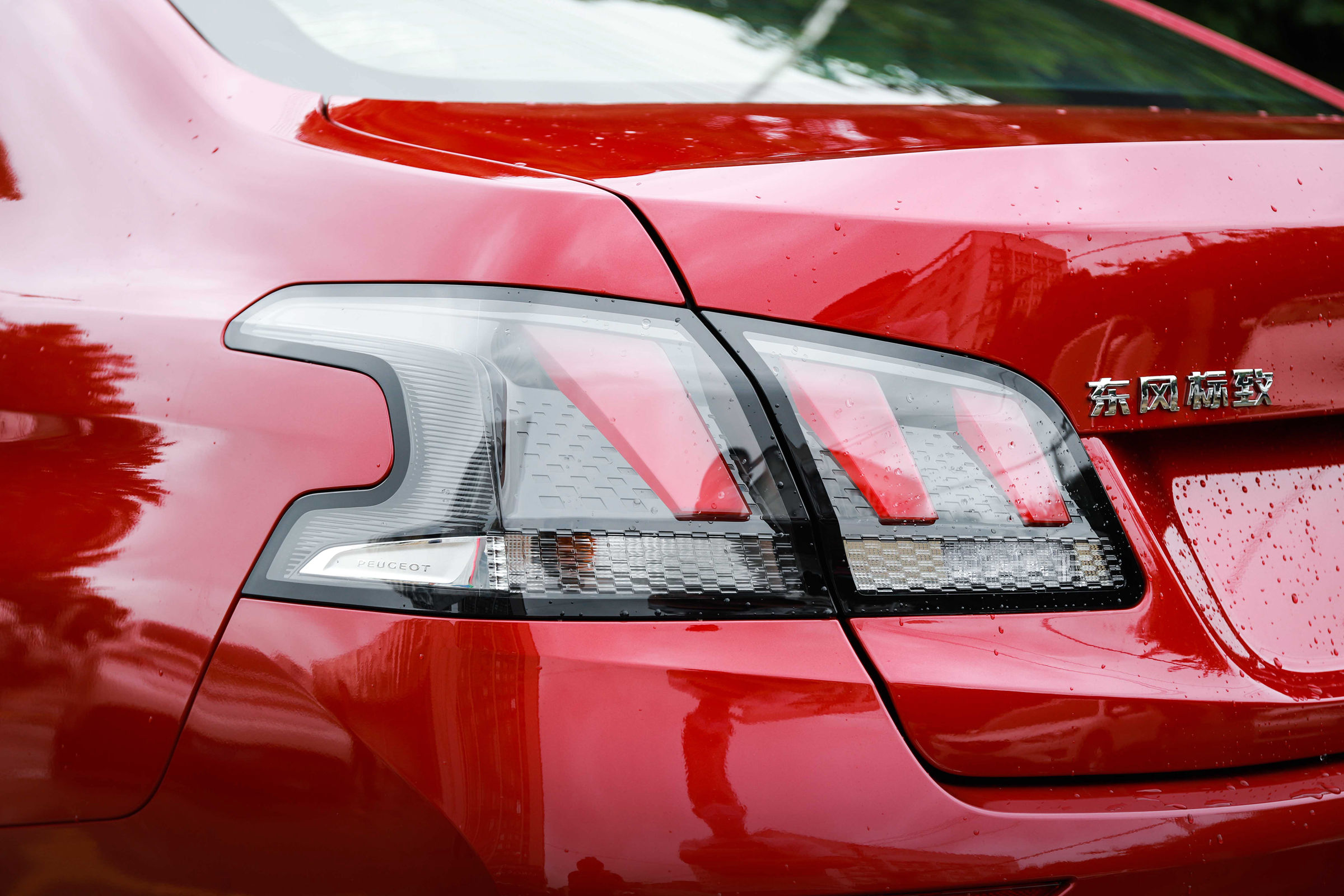 老款408标致跑了19万公里值得买吗,11款标致408跑了15万公里值得买吗