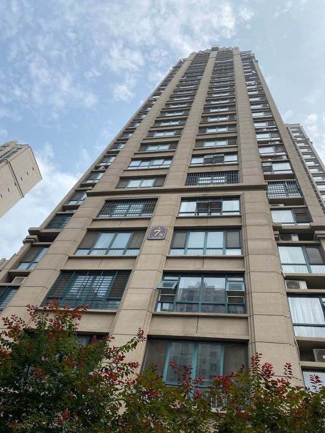 法院公示:驻马店豪车、住宅集体拍卖!雷克萨斯、众泰