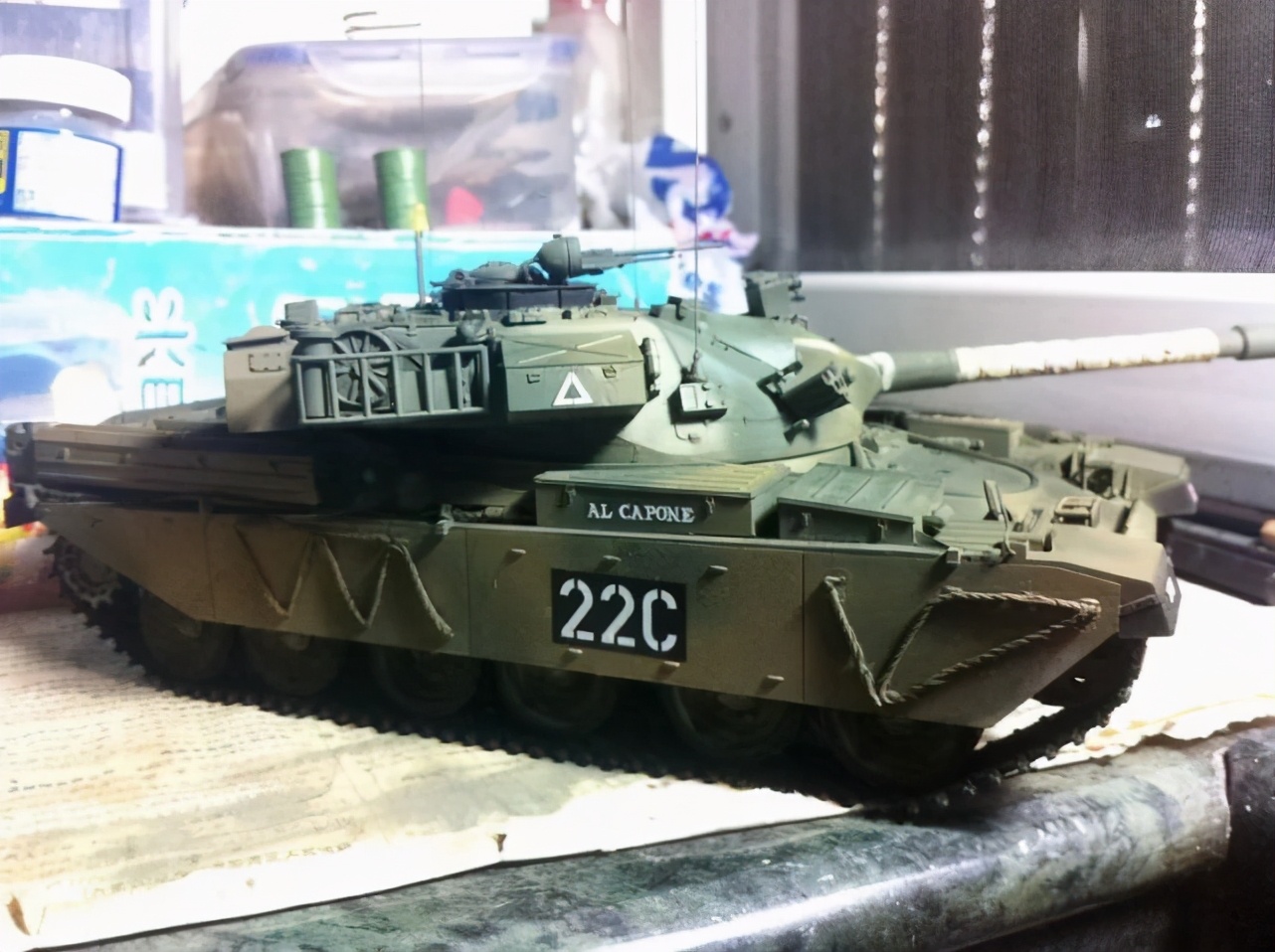 如何做逼真的坦克,怎么做坦克模型不要遥控