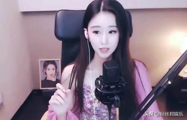 有了大哥不和文儿玩,素素回应有她拉团战,给文儿刷了不下20万