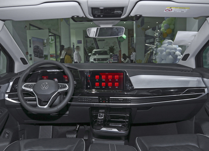 别克昂科旗6座对比揽境,大众揽境对比昂科旗驾驶感受